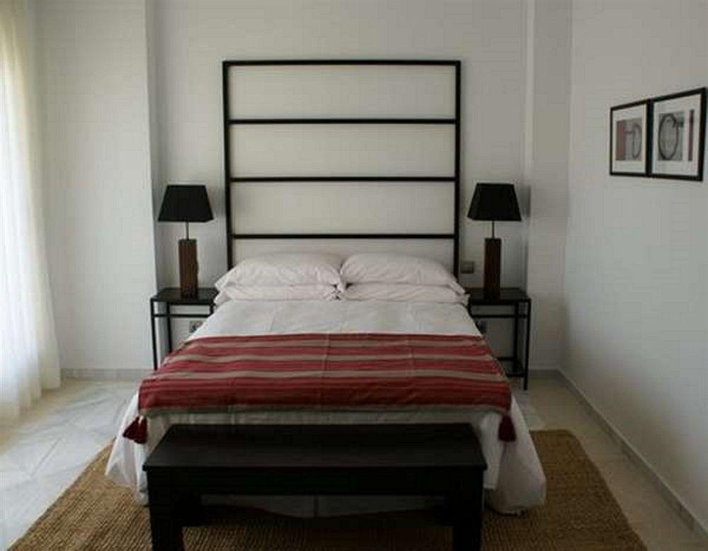 Fuente Aloha Appartement *